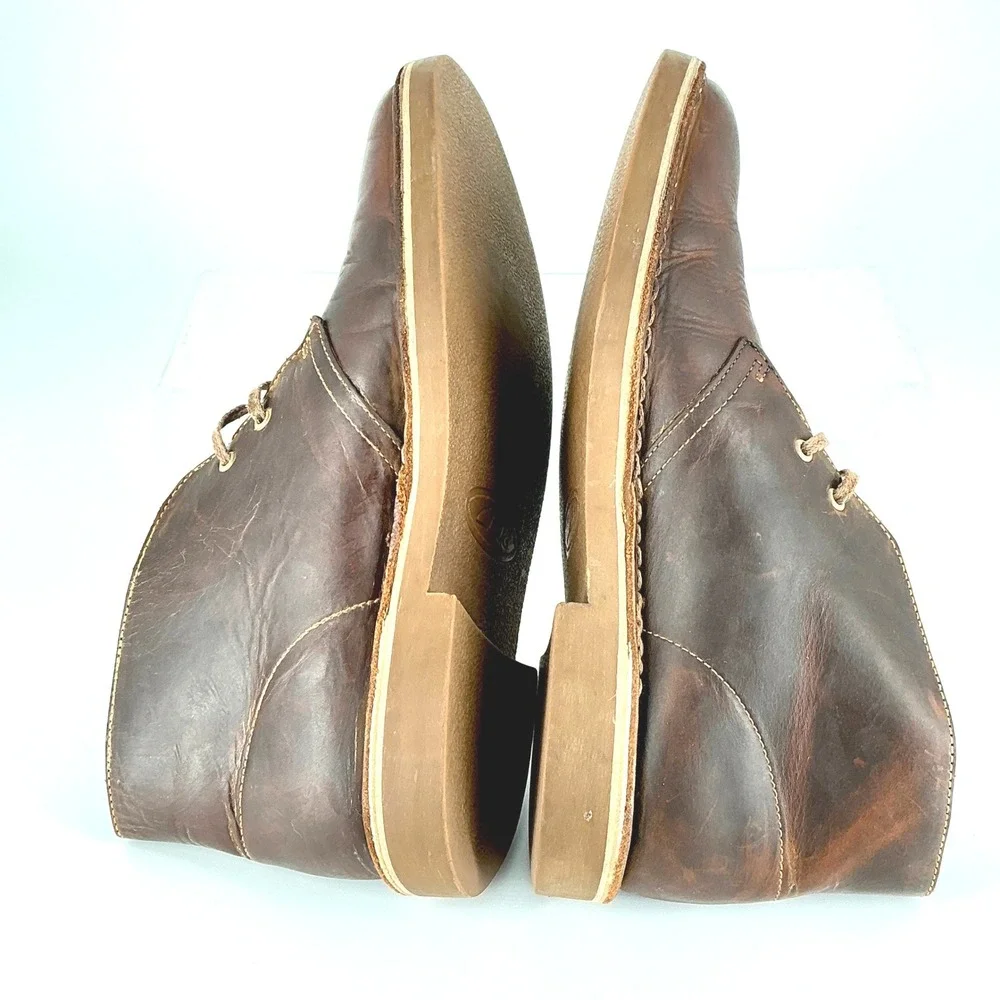Clarks Size 8.5 Desert Boots Mens Brown Beeswax Leather Chukka